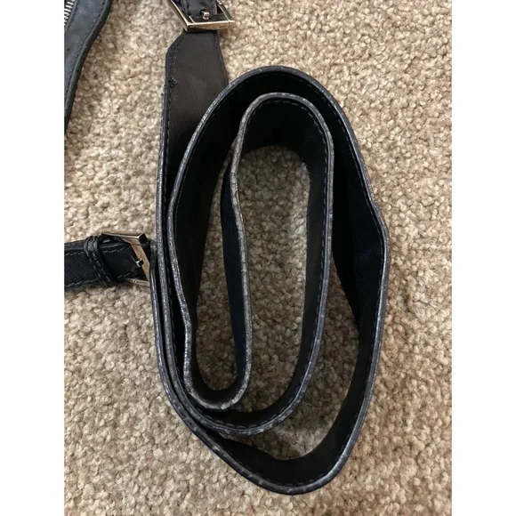 Gucci Nylon Messenger Bag - Picture 12 of 16